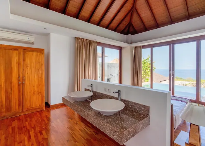 Unobstructed 2 Bedrooms Ocean View فيلة *